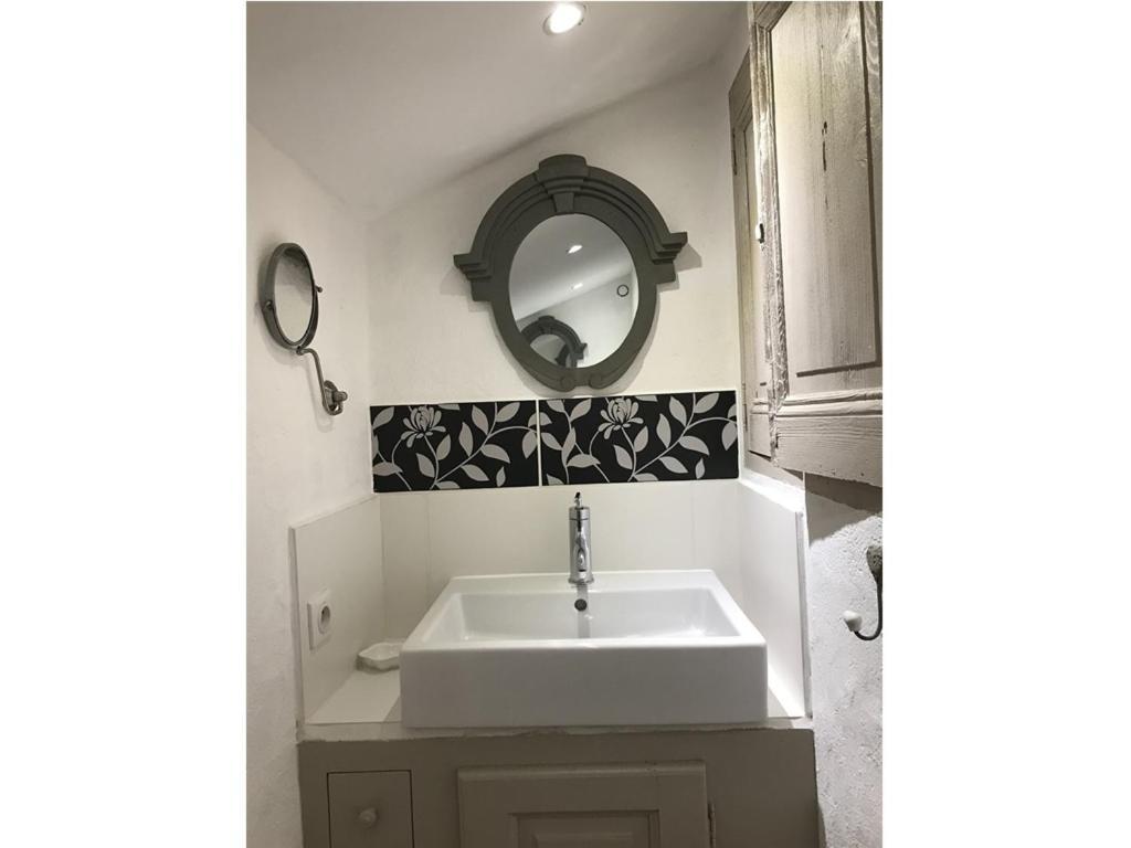Mas De La Forge Villa Arles Room photo